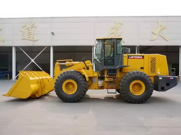 8ton wheel loader 4.png