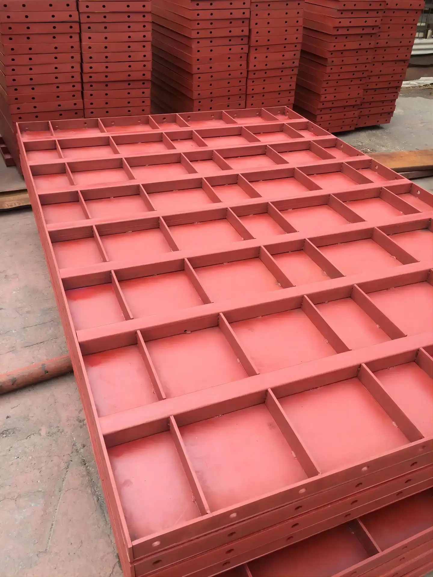 Hot Sale Reusable Building Construction Formwork Steel Panel Concrete Stelel Formwork 1220*500*3MM