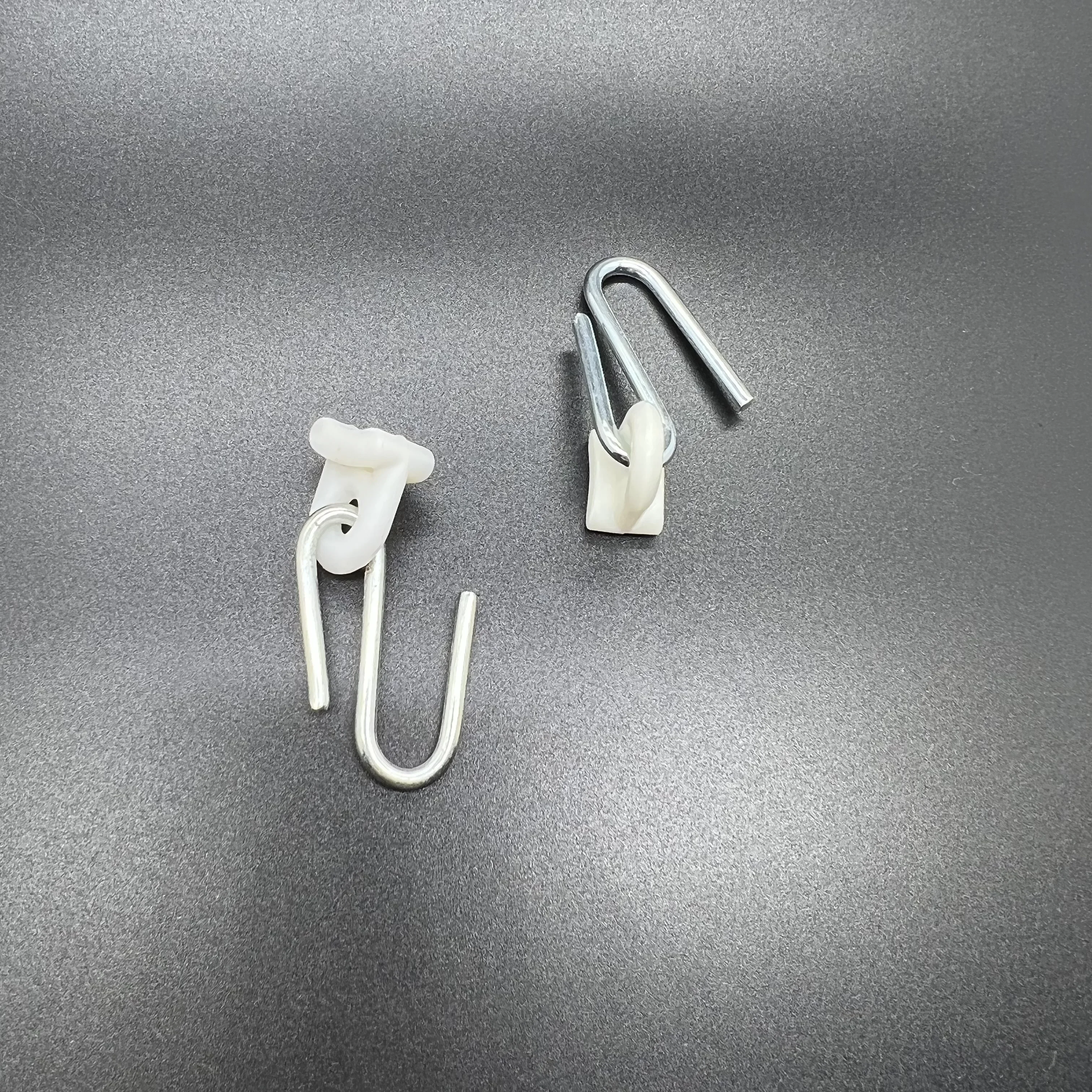 curtain hooks-Iron galvanized steel hanger with white plastic awning components