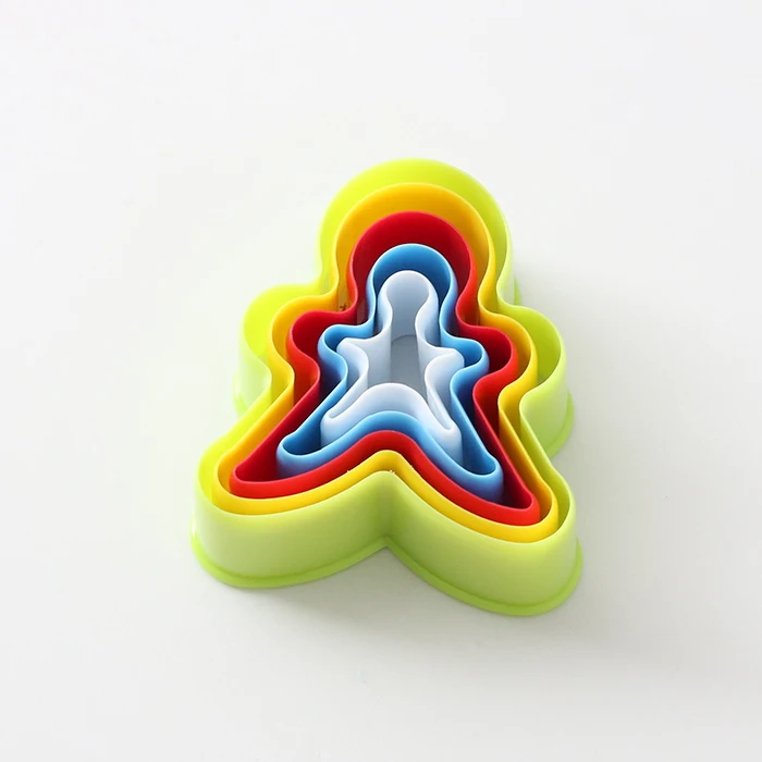 
5pcs Plastic christmas gingerbread man shape cookie cutter for bakeware set 