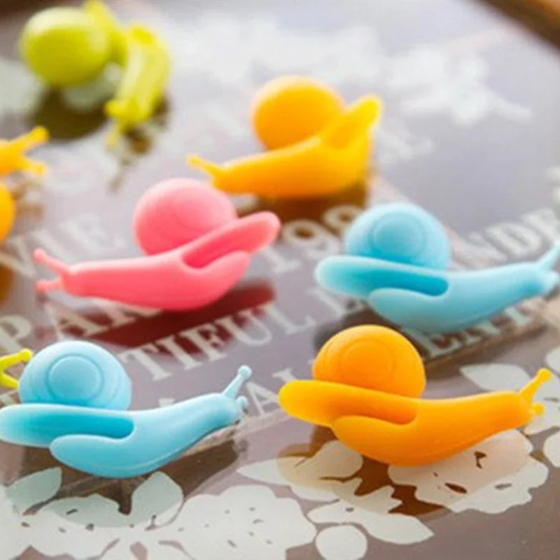 BPA Free Cute Snail Shape Silicone Tea Bag Holder Hangers for Cup Mug