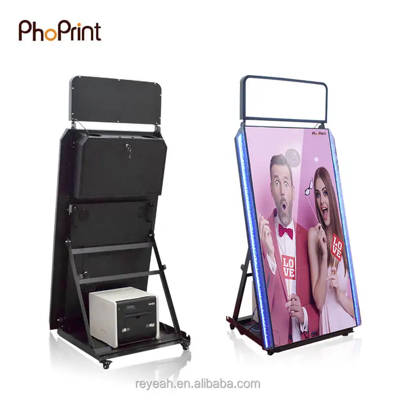 High Quality Beauty Selfie Mirror Photo Booth Weeding Machine For Group Photos Taking