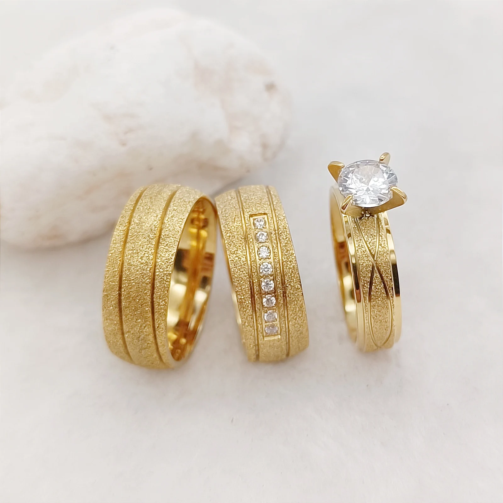 Glorious Frosted 3pcs Bridal Sets Wedding Engagement Rings For Men and Women Frosted 24k gold plated Jewelry