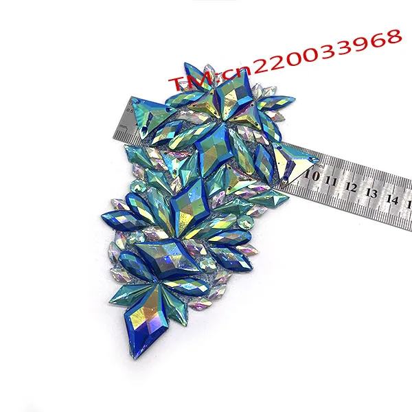 Wholesale Customized Iron on AB rhinestone Resin Patches Applique For Heat Transfer Clothing Shoe cellphone bags