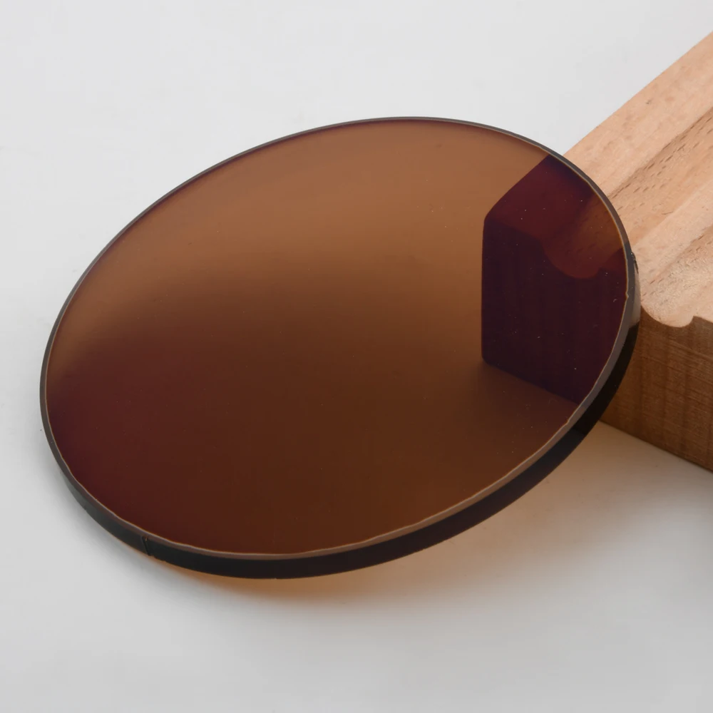 Good Quality  1.61 Spin Coating Photobrown SHMC Medical Lenses