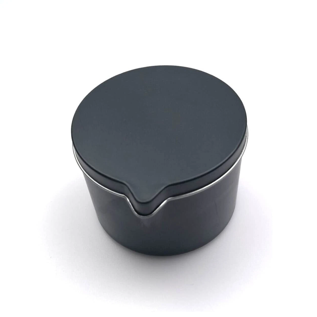 Creative 1.5oz 4oz 6oz Empty Container Metal Wax Storage Massage Candle Tin Jars with Pouring Spout