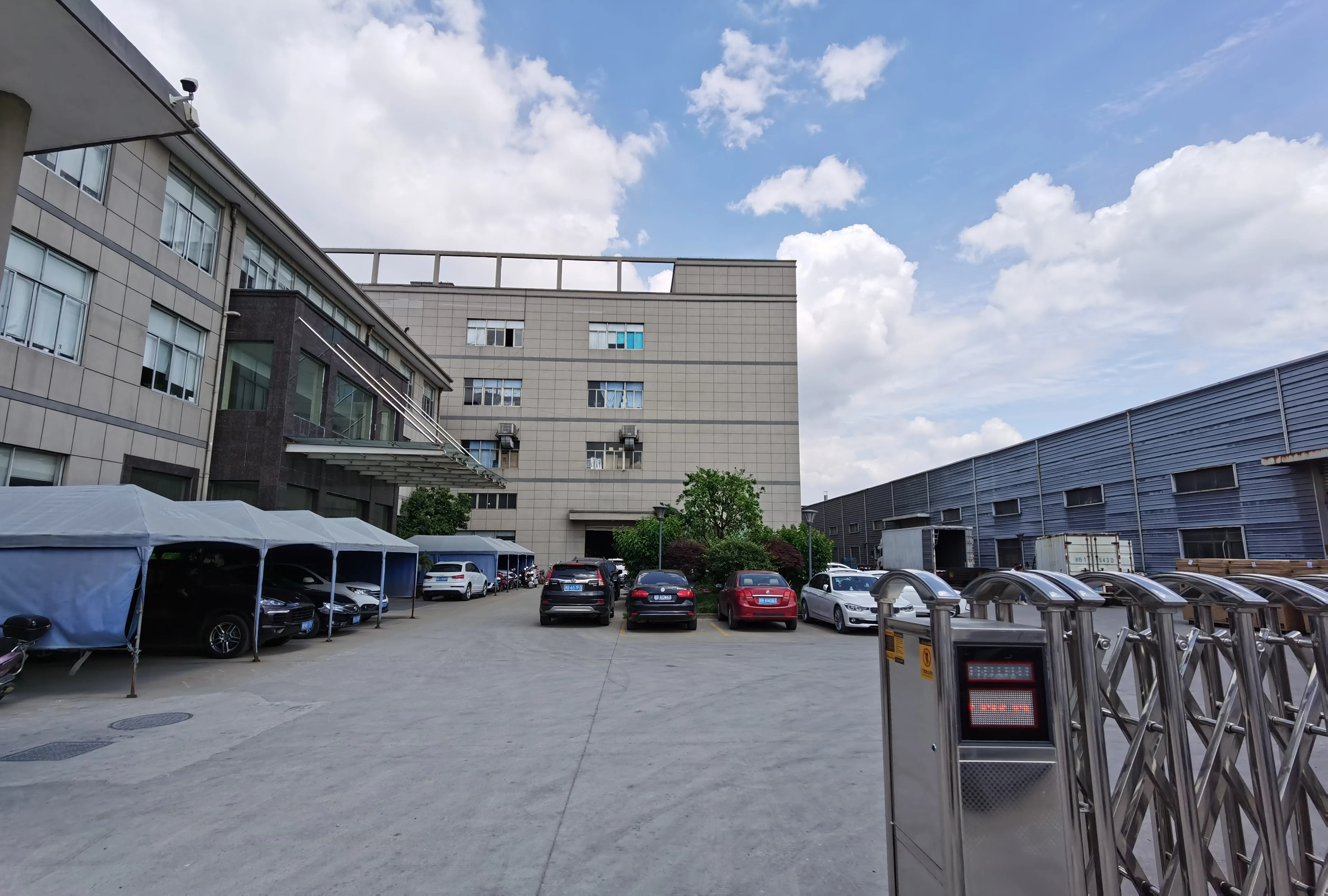 Panic Buying Camping Classic Mug Cup Stainless Steel Vacuum Travel Car Mug 40oz Tumbler With Handle