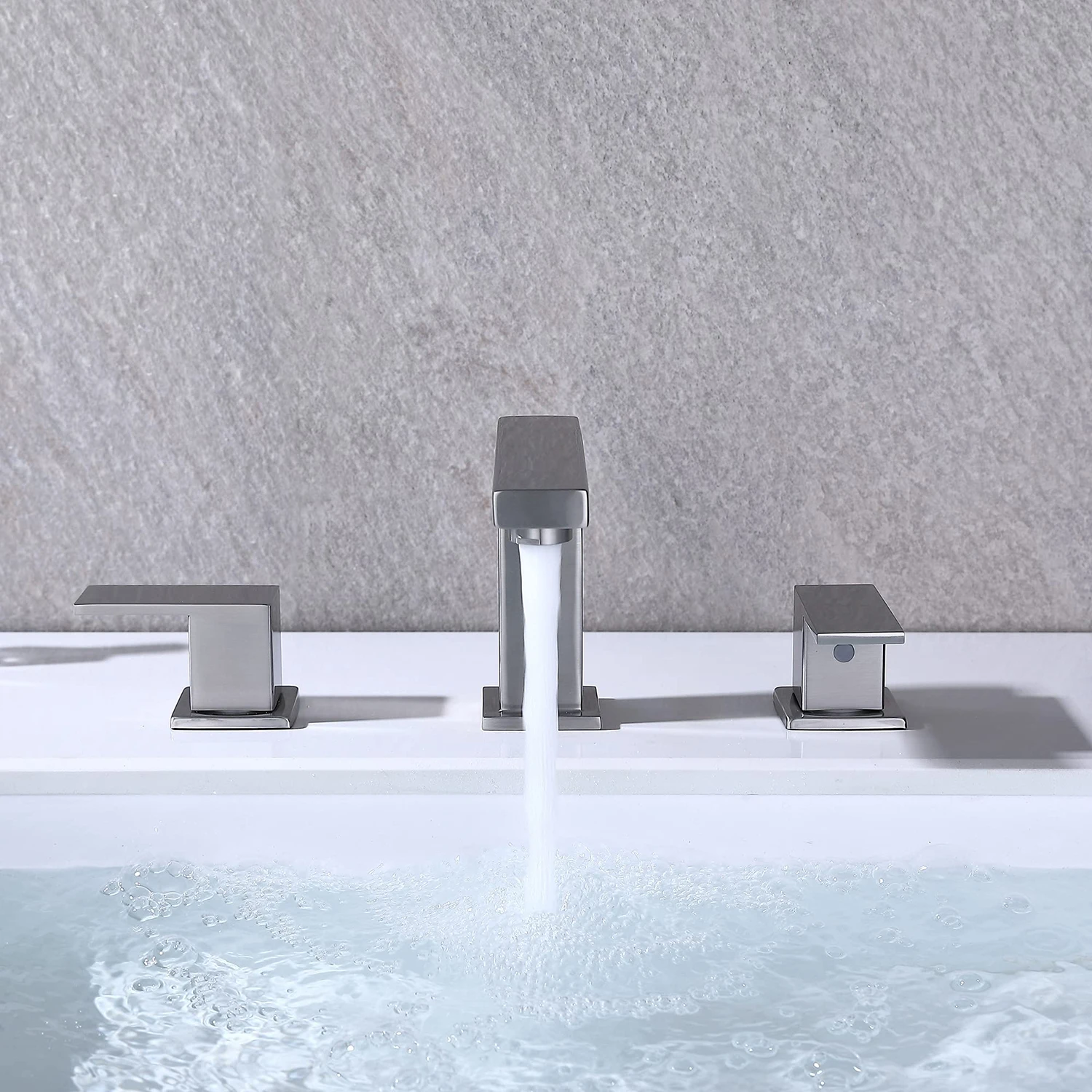 Bathroom 3 Hole Widespread 8 Inches Faucet cUPC Certified Lead-Free Brass Bathroom Sink Faucet