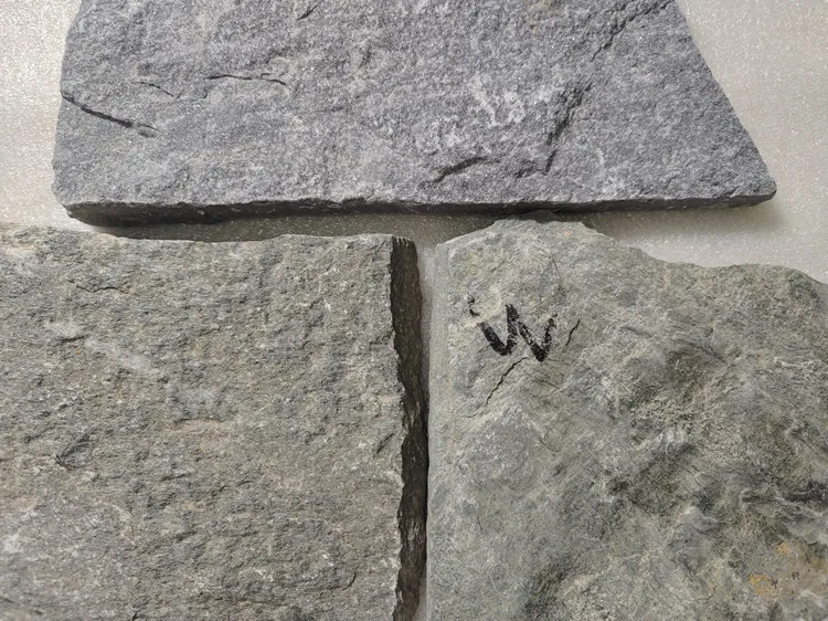 competitive price natural nature black and rusty loose slate stone flagstone slate for roof tiles floor pavement wall cladding