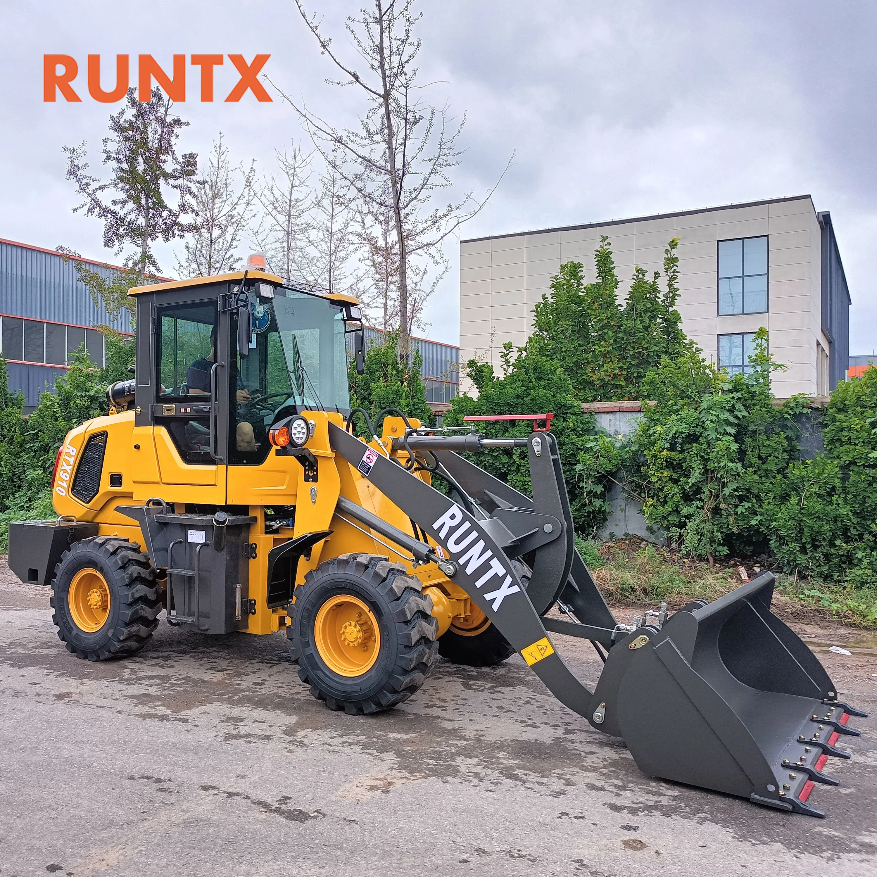 RUNTX 0.8ton 1 ton mini front end loader chaegeuse sur pneus for sale