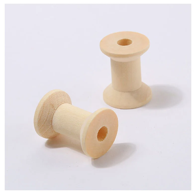 Небольшие пустые катушки деревянные для рукоделия с деревянными шпинделями высотой 30 мм dia22