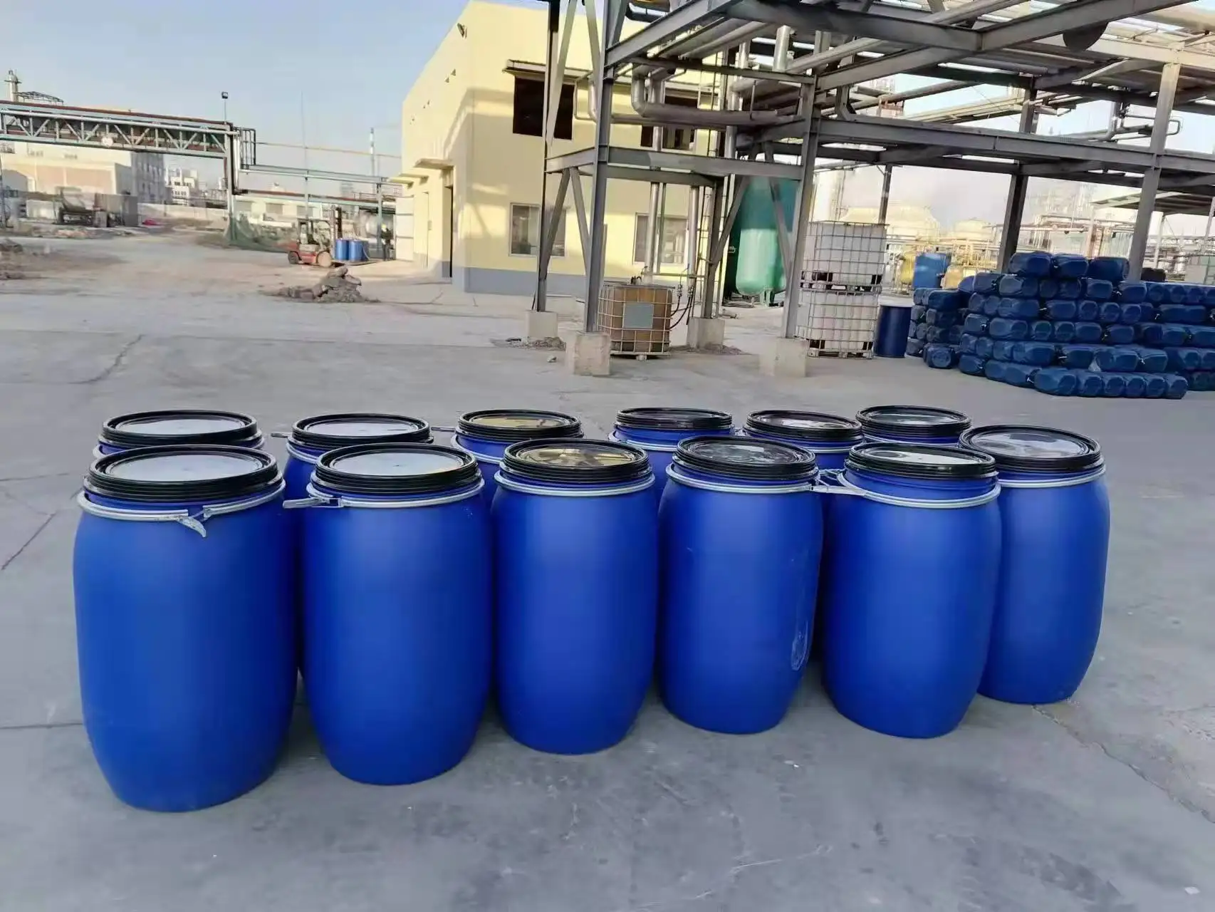 Emulsifier for CMS emulsion bitumen for chip seal, Split cationic paste