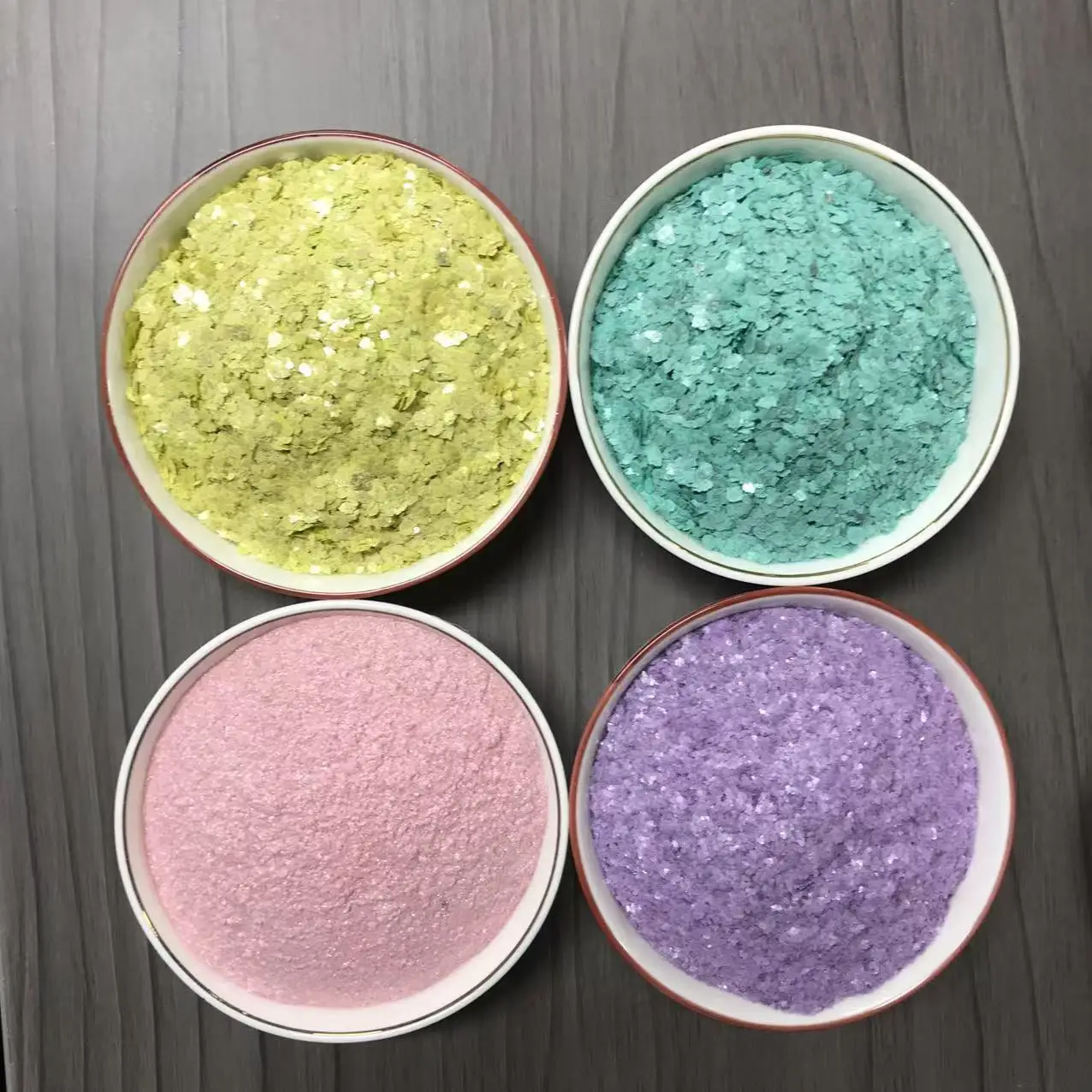 High Grade Colored Mica Flake Building Decoration Paint Mica Sheet/Powder