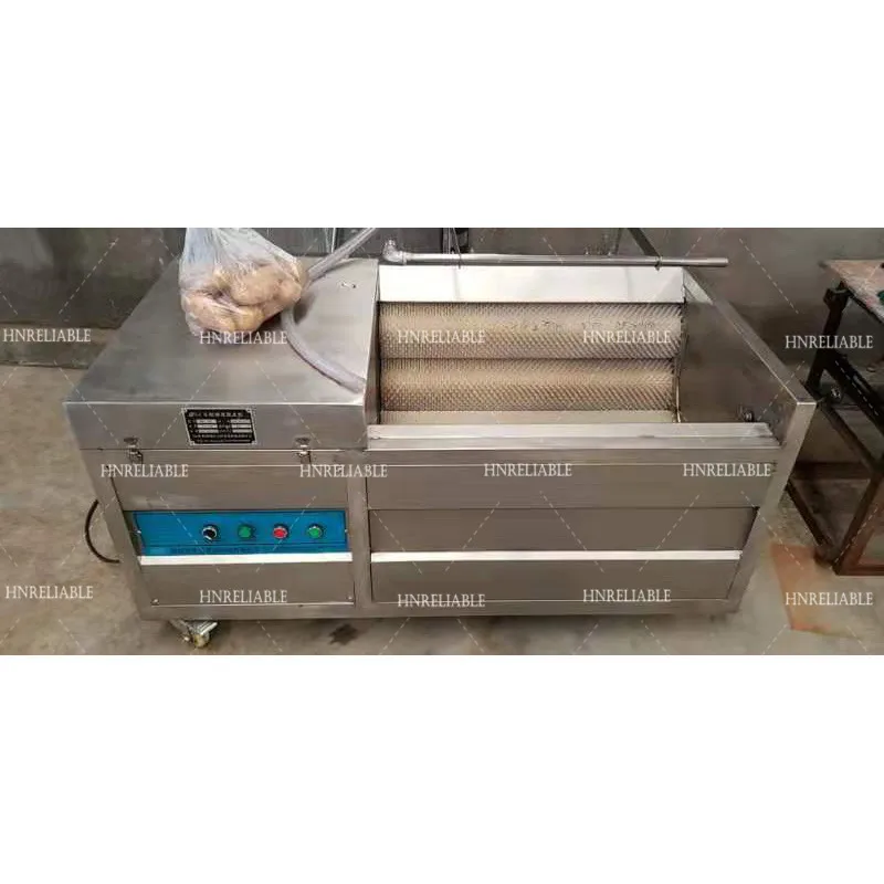 Brush rolling type potato carrots washer and peeler machine / taro sweet potato washing peeling machine