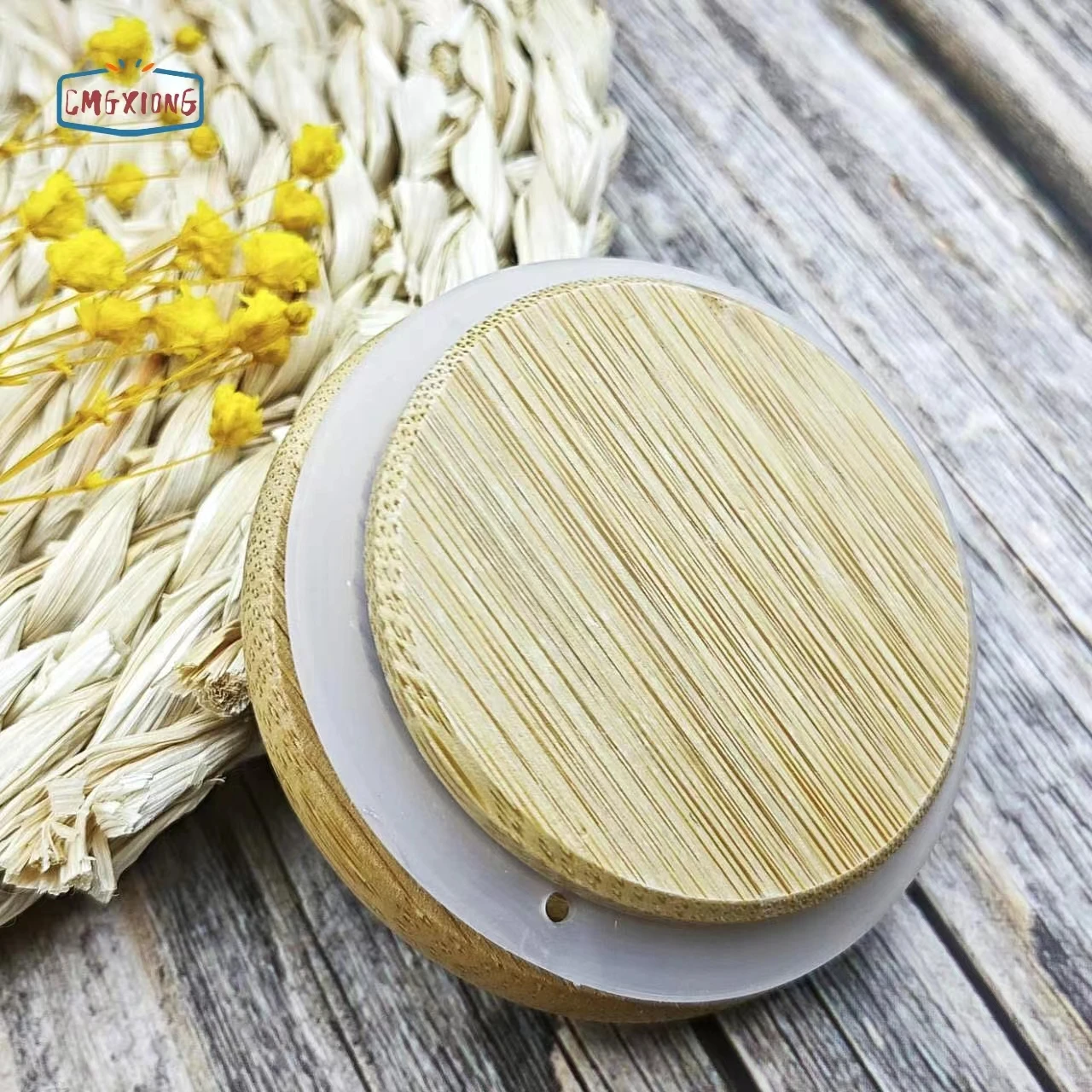 Wholesale 900ml Glass Cooking Olive Oil Pot Seasoning Salt Sugar Sealed Condiment Jar Kitchen Storage Container