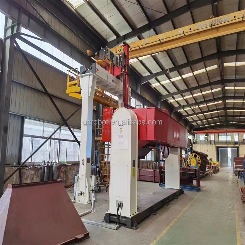 Arc welding robot with adjustable tail box positioner to realize automatic welding of steel metal frames