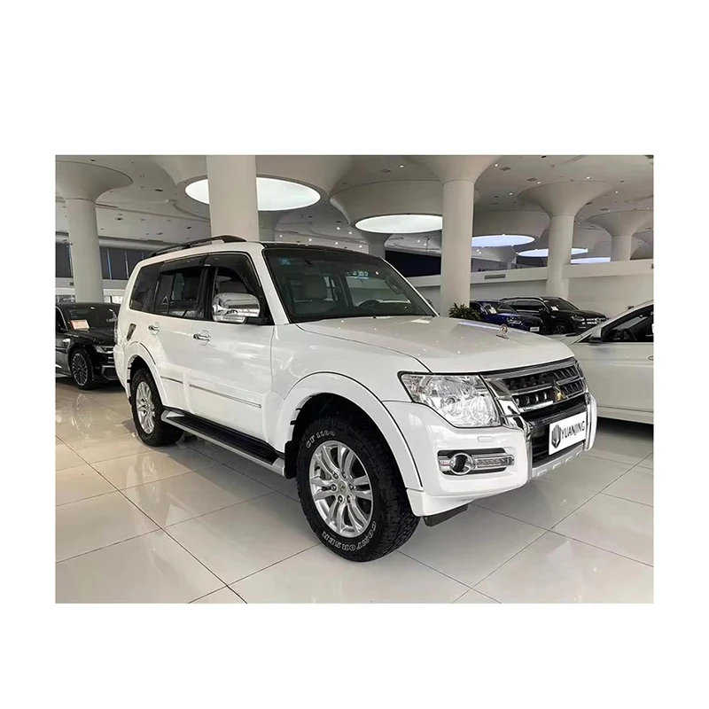 Китайский поставщик недорогие подержанные автомобили Mitsubishi PAJERO в хорошем состоянии