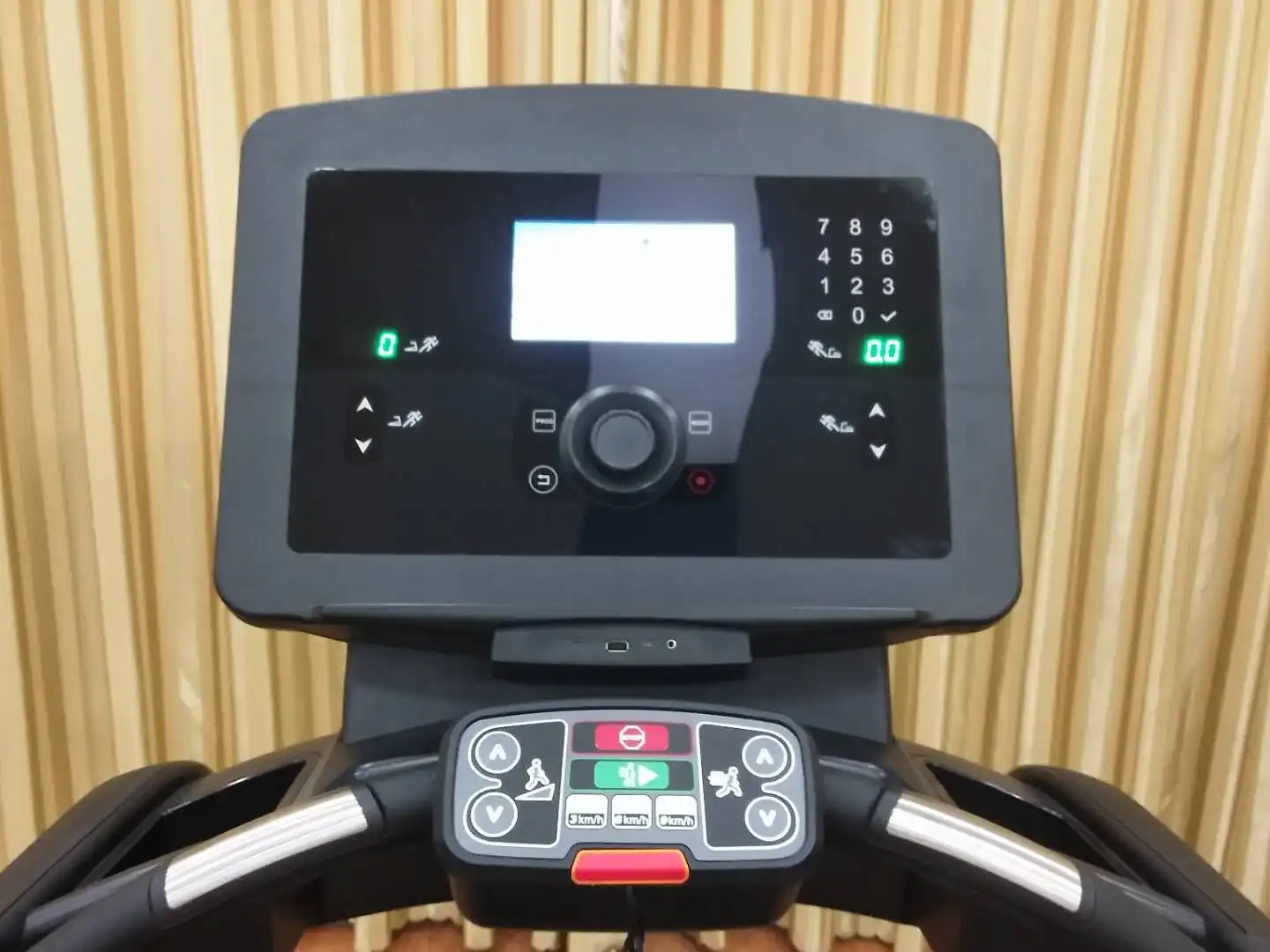 Commercial treadmill with LCD JG-9500C