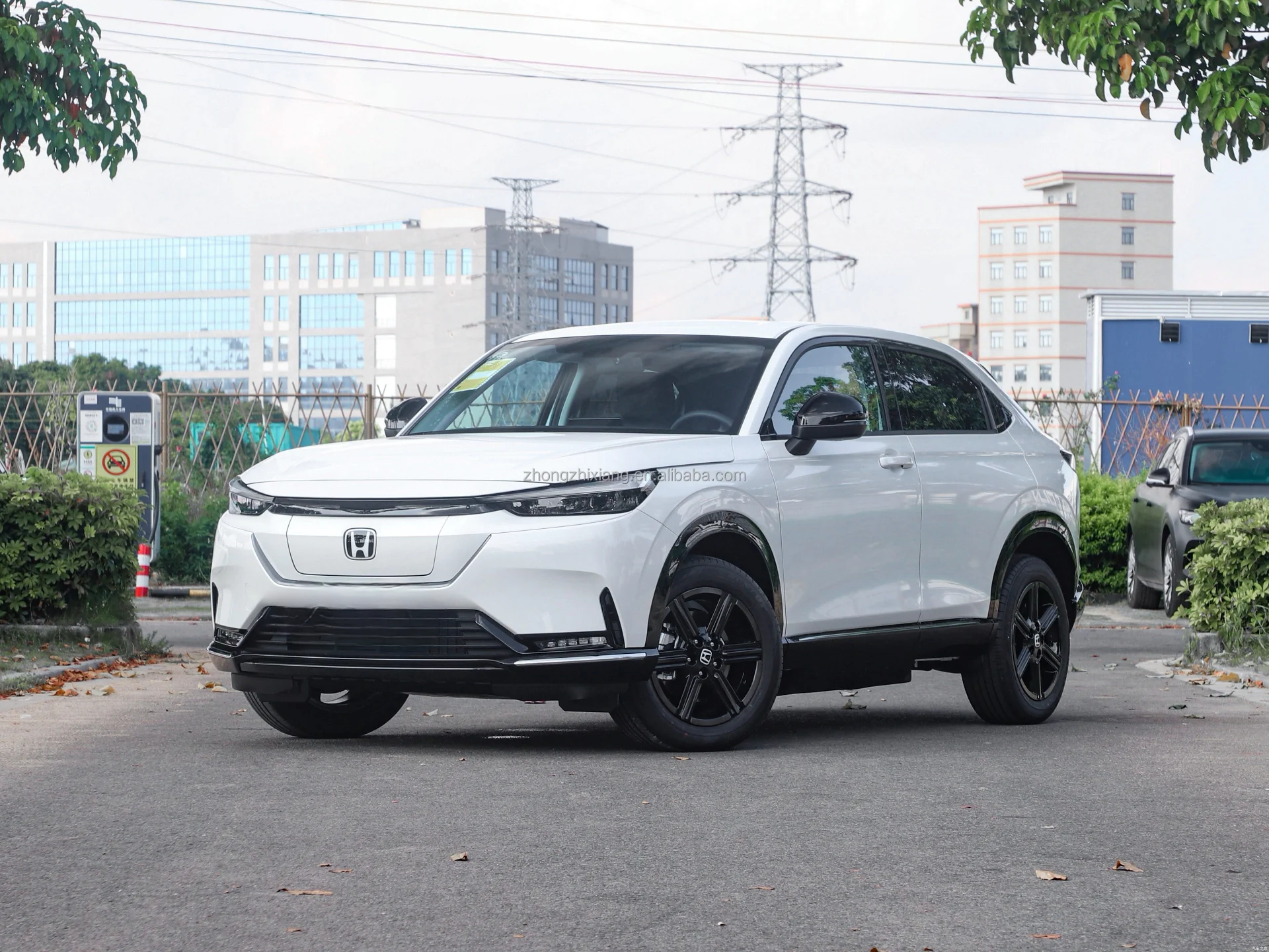 Low Price 510 Km Electric Car Battery Powered New Energy Vehicles for  Hondas Ens1
