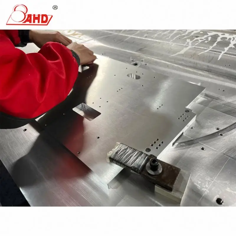 Aluminum alloy punching CNC spare parts processing Surface treatment Aluminum polishing