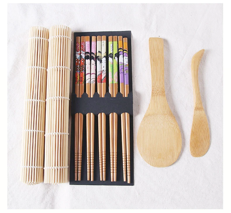 Sushi Tool Set, Rice Ball Mold, Sushi Curtain Rice Spoon Chopsticks Bamboo Knife Four-piece Set