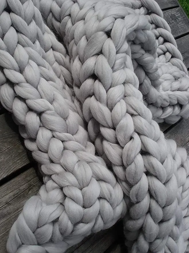 Large Size Handmade Hot Sales Super Soft Chunky Merino Wool Thick Knitted Throw Blanket For Bed