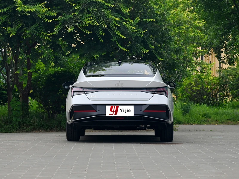 Chinese Economic Gasoline Car National Vi 1.5L Cvt Top Flagship Version Luxury Gasoline Car For Hyundai Elantra