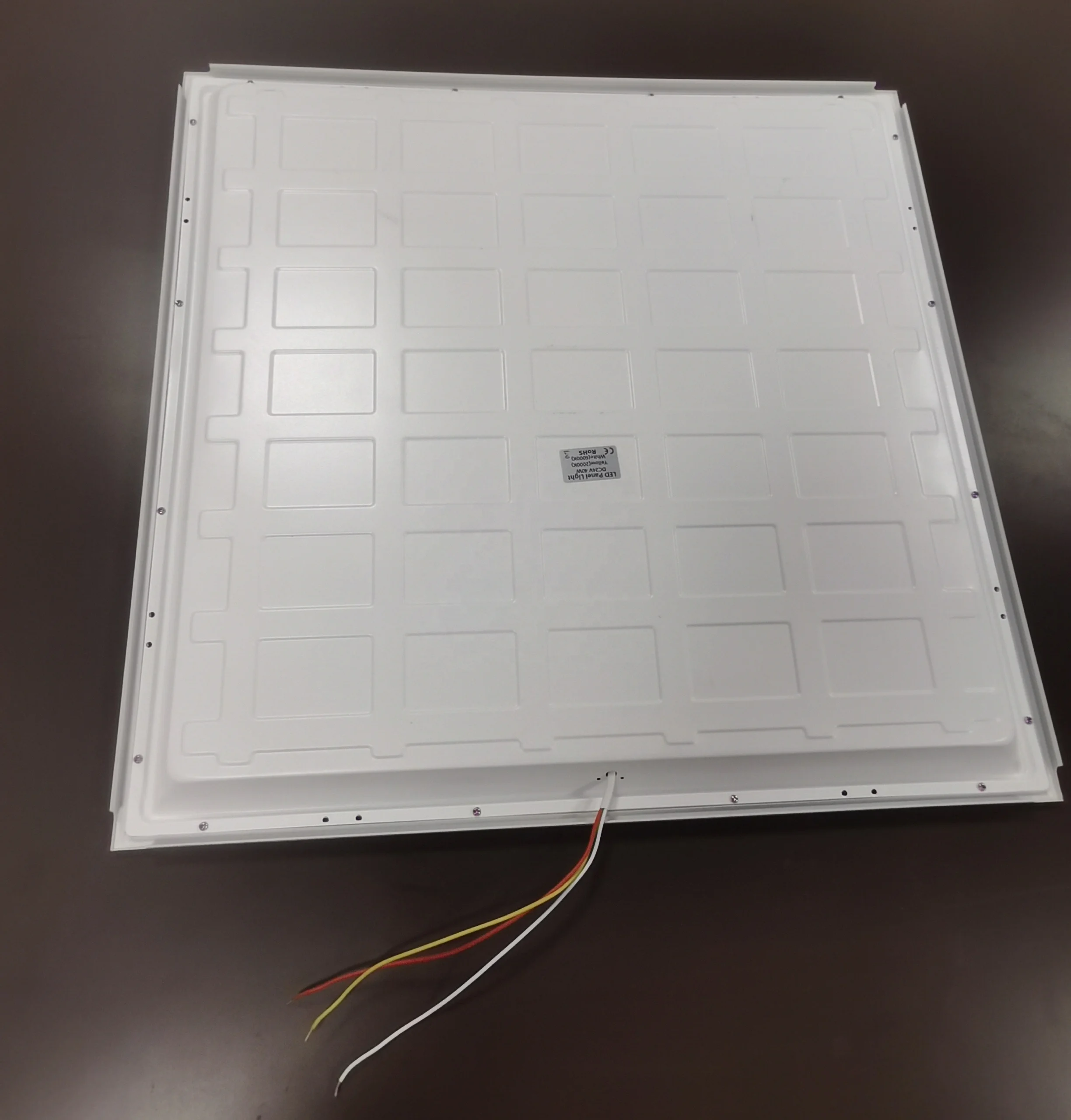 По заводской цене встроенные 40 Вт постоянного тока 24 В 60x60 см Smart Dali KNX Loxone PWM совместимые 2000-6000K белые светодиодные панели CCT настраиваемые