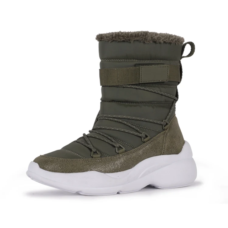 China OEM ODM Service New High Quality Outdoor Hard-Wearing Anti-Odor Anti-Slippery Boots Snow Shoes for Men