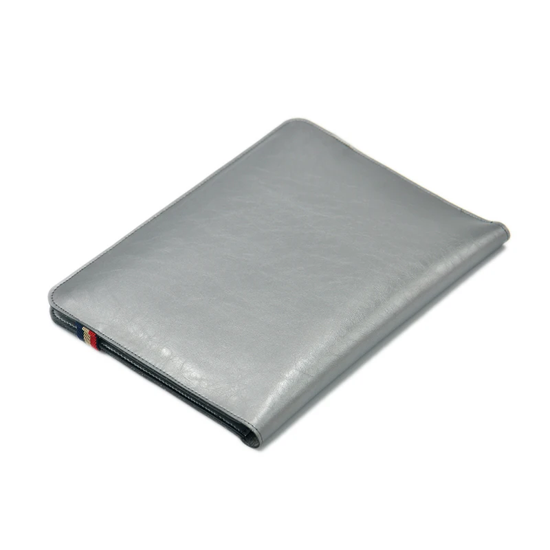 
2 in 1 can put two Pad 11