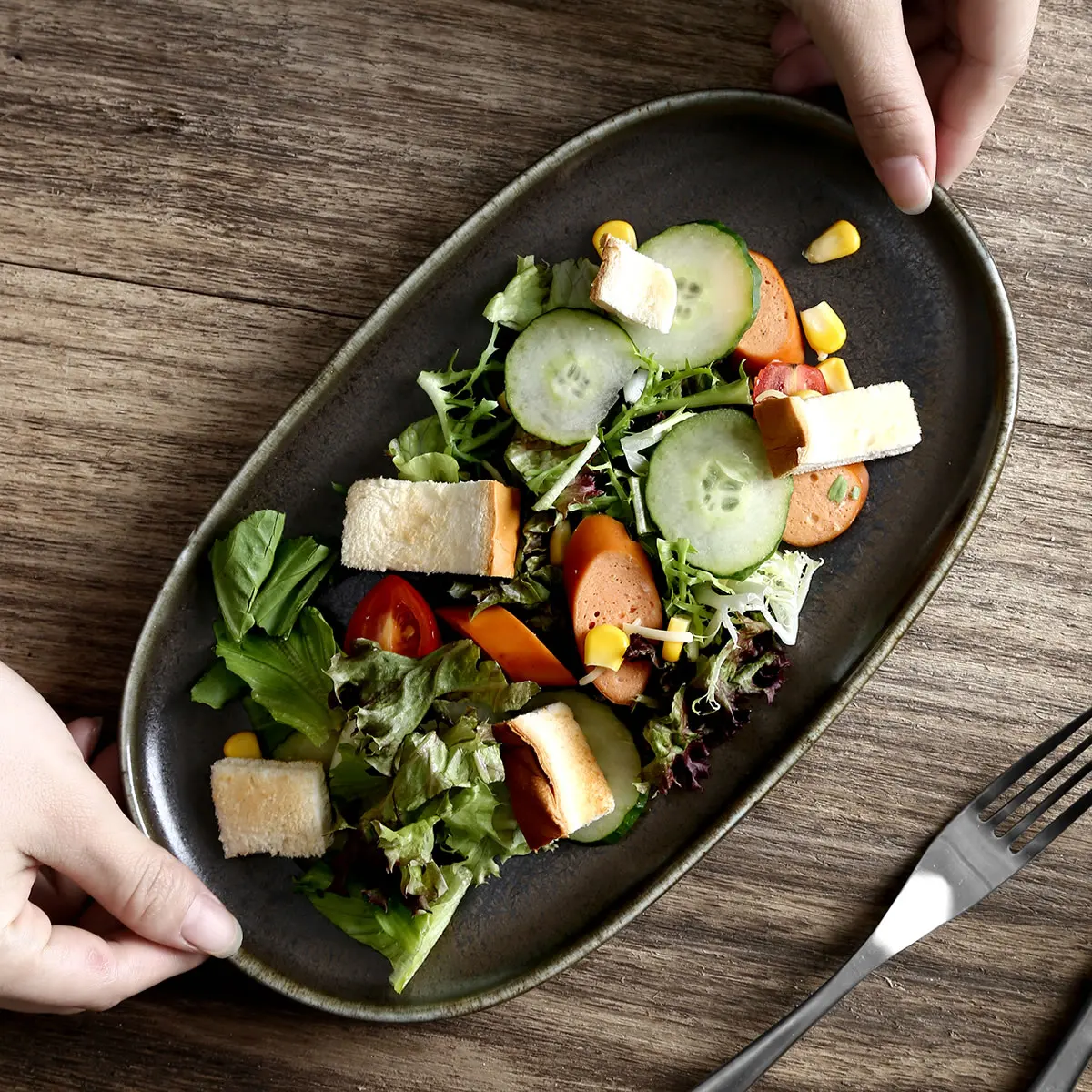 Factory direct wholesale ceramic oval bread plate,restaurant porcelain rectangle matte black dinner fish plates