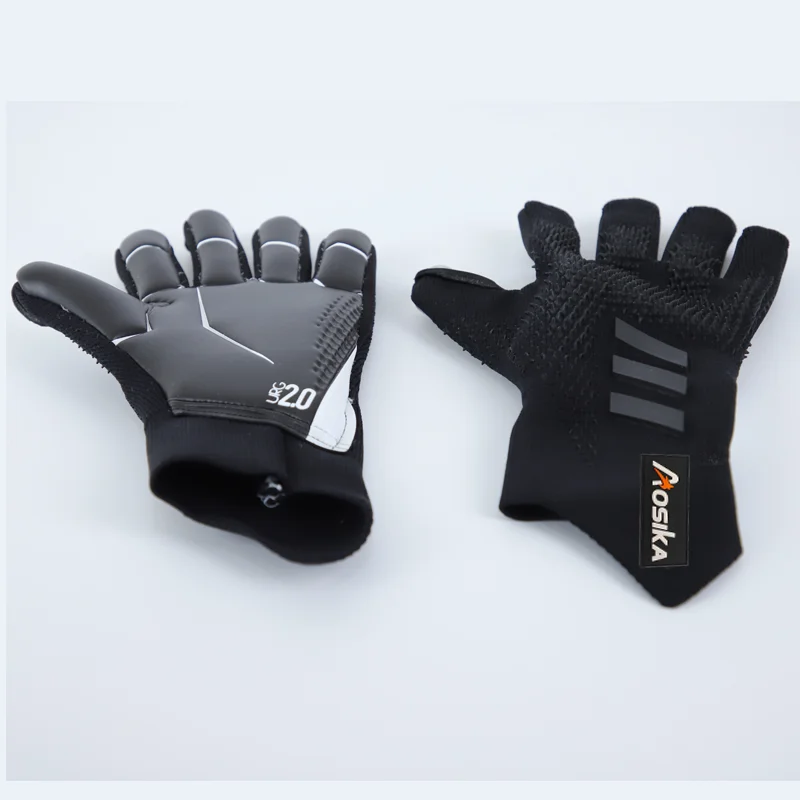 Professional Finger Protective Thick White Soccer Goalie Gloves Football Goalkeeper Gloves