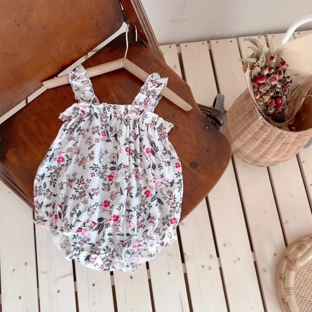 Summer ins hottest boutique cute infant baby jumpsuit Online store high quality newborn girl strap flower sweet retro rompers
