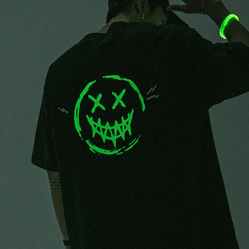 Cute2cartoonmer New Fashion Luminous Short Sleeve Tshirt Men Tshirts with Logo Custom Logo Printed Unisex Knitted 100% Cotton