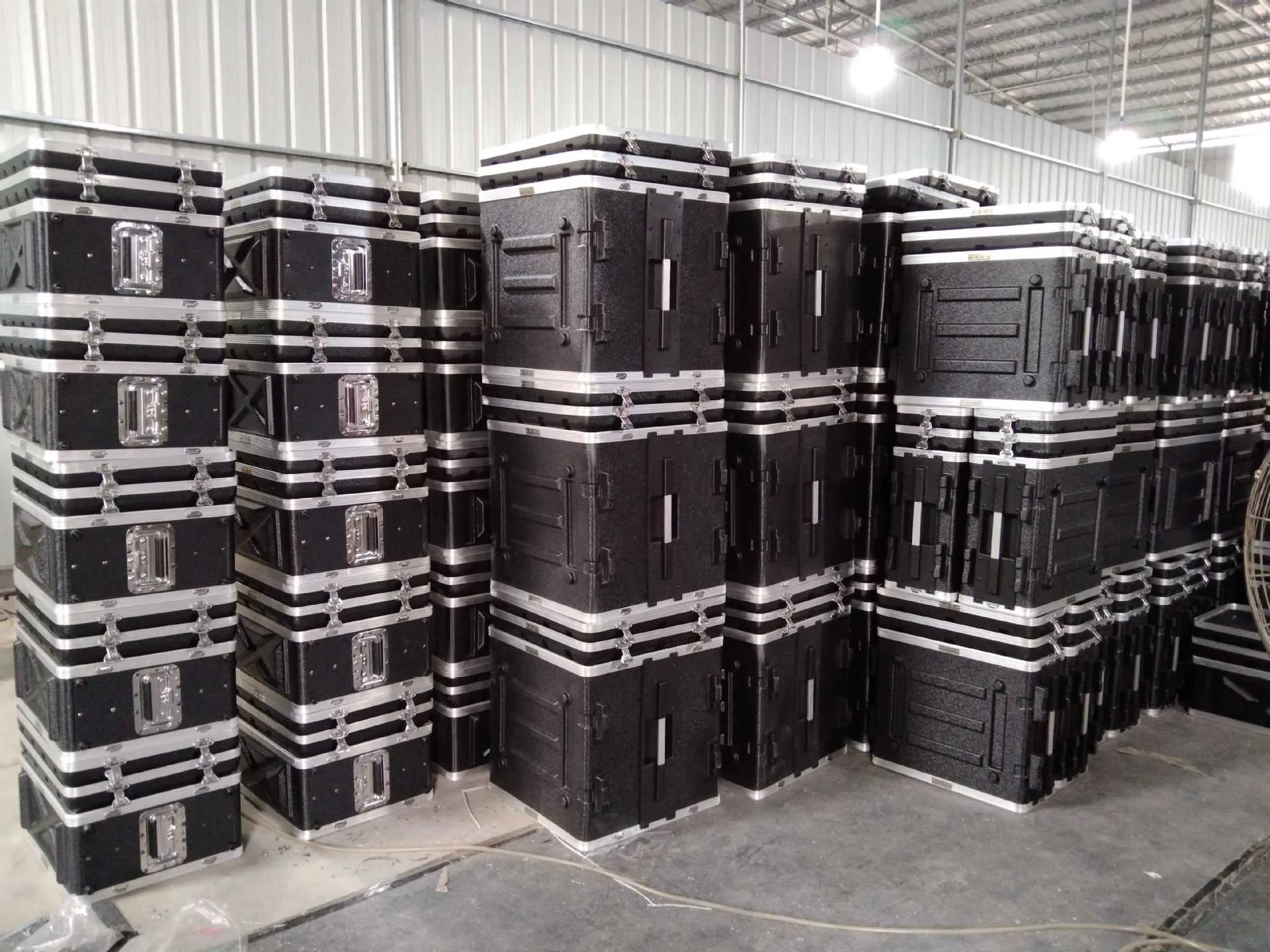 Wholesale 8' ABS Plastic Rack Case Easy Carrying Hard Case 4U  Road Case for Amplifier  DJ