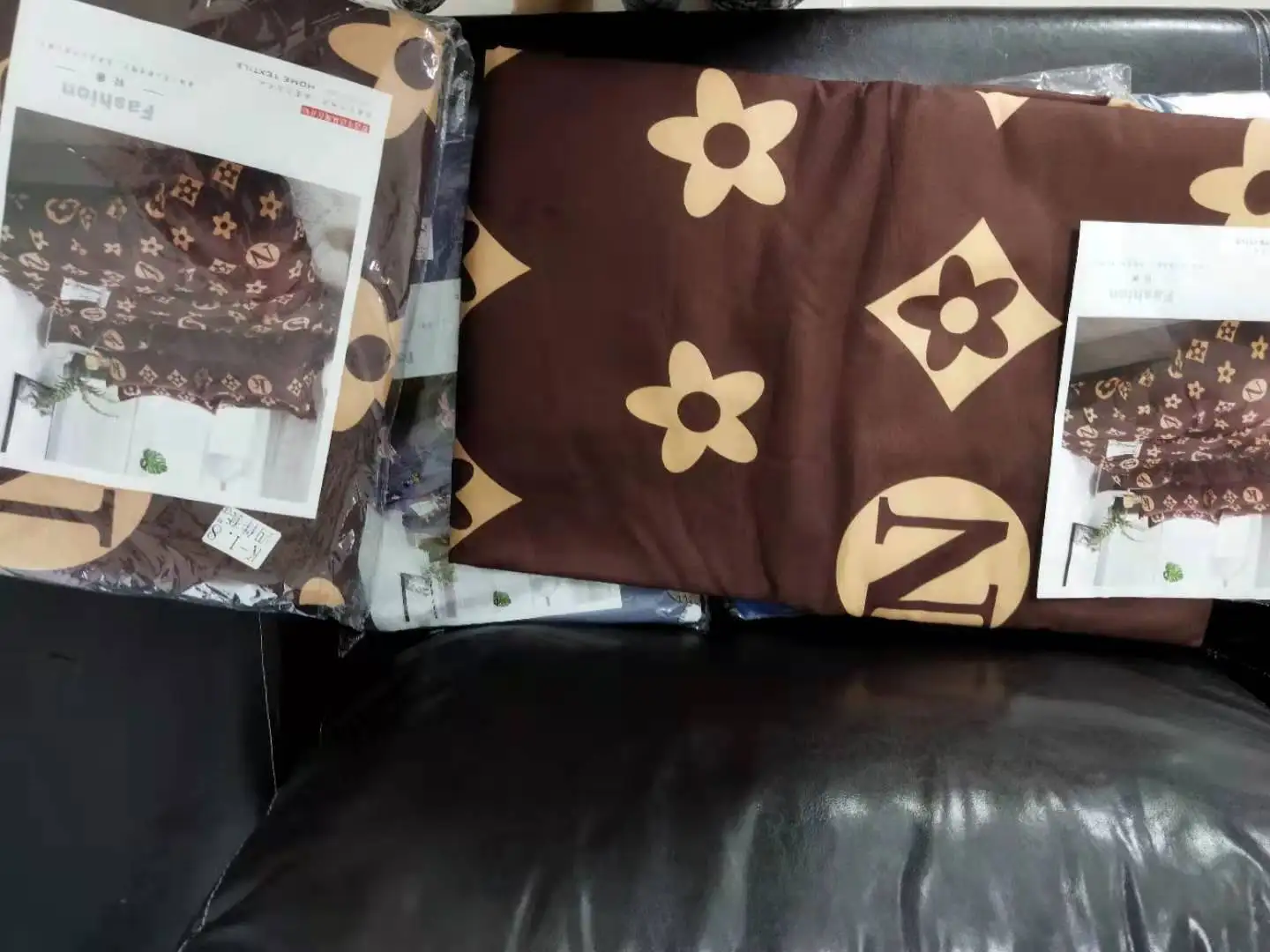 Cotton bedding set