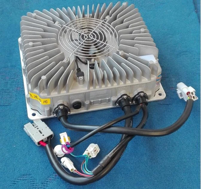 Интеллектуальное 3 кВт водонепроницаемое бортовое зарядное устройство для электромобиля