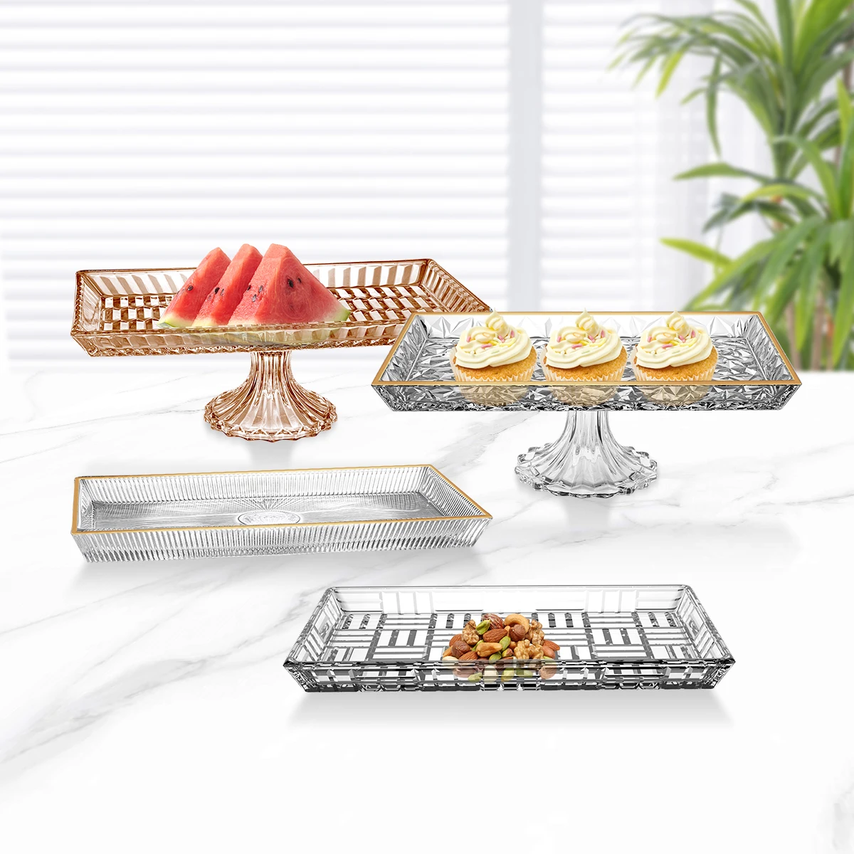 JINGHUANG Footed Small Glass Fruit Bowls Footed Sweet Serving Stand Gold Rim Decorative Crystal Glass Fruit Bowls With Lid