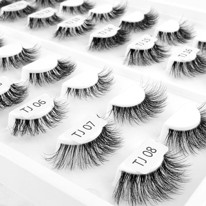 Qingdao Eyelashes Eco Friendly Products 2023 Vegan Triangle Fiber Lash Clear Band Strip Lashes Custom Triangle Lash Box
