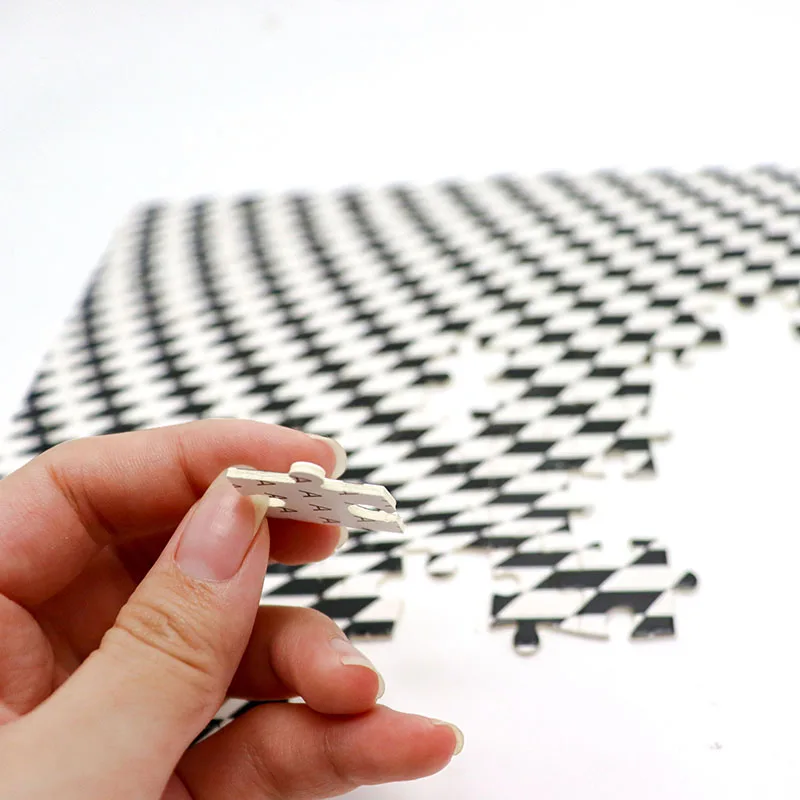 2022 hot Small box with drawings Back letter For Adults Toys Checkered Op Art custom jigsaw puzzle 1000 pieces