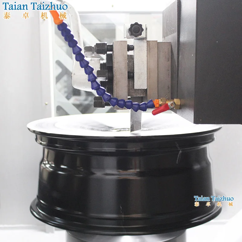 Exporting To UK Diamond Cut Alloy Wheel Repair Lathe CNC Machine WRC28VM