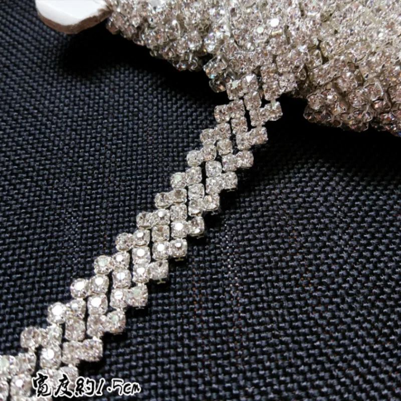 Spot wholesale Five rows claw drills sideling 5 lines Crystal Rhinestone chains clear Black Gleaming Ribbon Applique Bridal