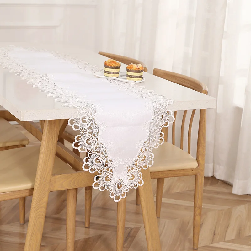 Buti New simple lace table runner candlelight dinner arrangement decorative classical table runner