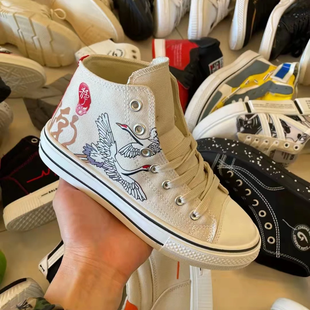 Wholesale New Design Famous Brand Designer Lace-Up Men Sport Shoes Male Running Shoes Sneakers Stock