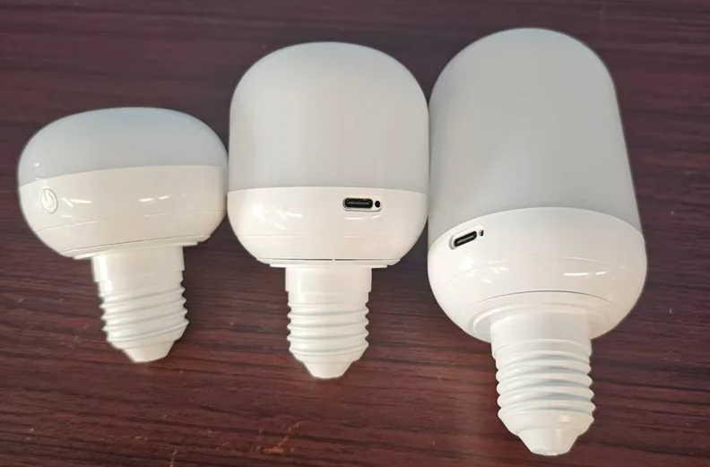 Magnetic light bulb.png