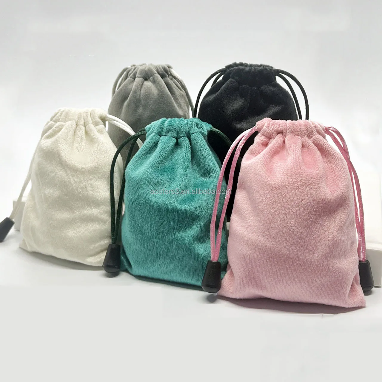 Custom Logo Velvet Drawstring Bags Jewelry Packaging Velvet Pouches Can Be Custom Small Gift Bags