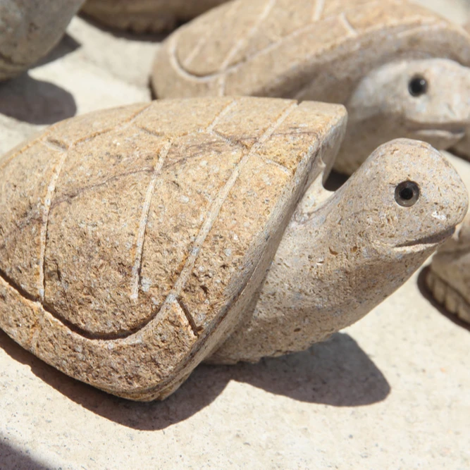 Natural Boulder Hand Carved Cobble Stone Turtle Animal Carving for Garden Yard Lawn Decor