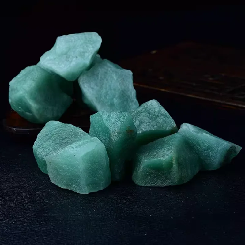 Manufacturers supply natural green Donglin stone loose incense stone degaussing stone