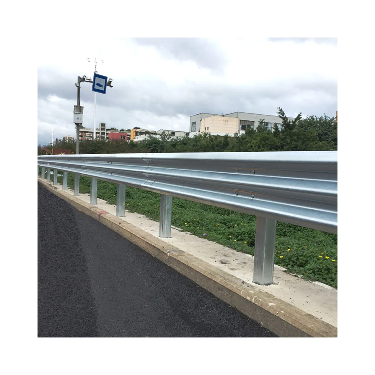 Highway Guardrail Manufacturers Traffic Barrier