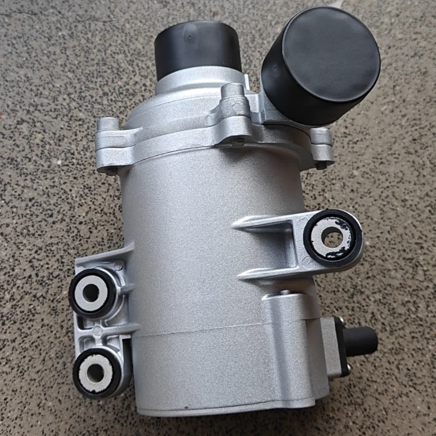 Wholesale Price Car Engine Coolant Electric Water Pump 11517597715 11515A05704 For BMW 335xi 335i 135i 535i Auto Spare Parts